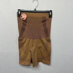 NWT Shapermint Essentials Jacquard Shaper Shorts Size XL/2XL Brown M253 -25